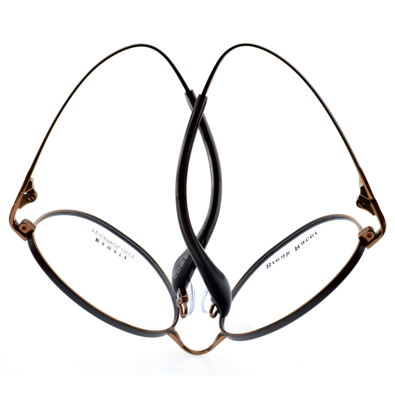 Eyeglasses tíotáiniam cuimhne